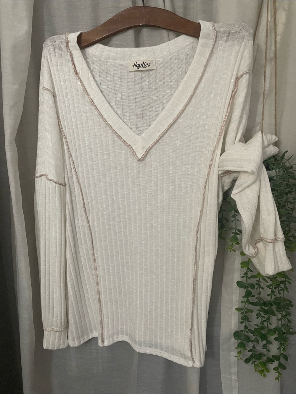 Haptics Ivory Ribbed V-Neck Long Sleeve Seam Top